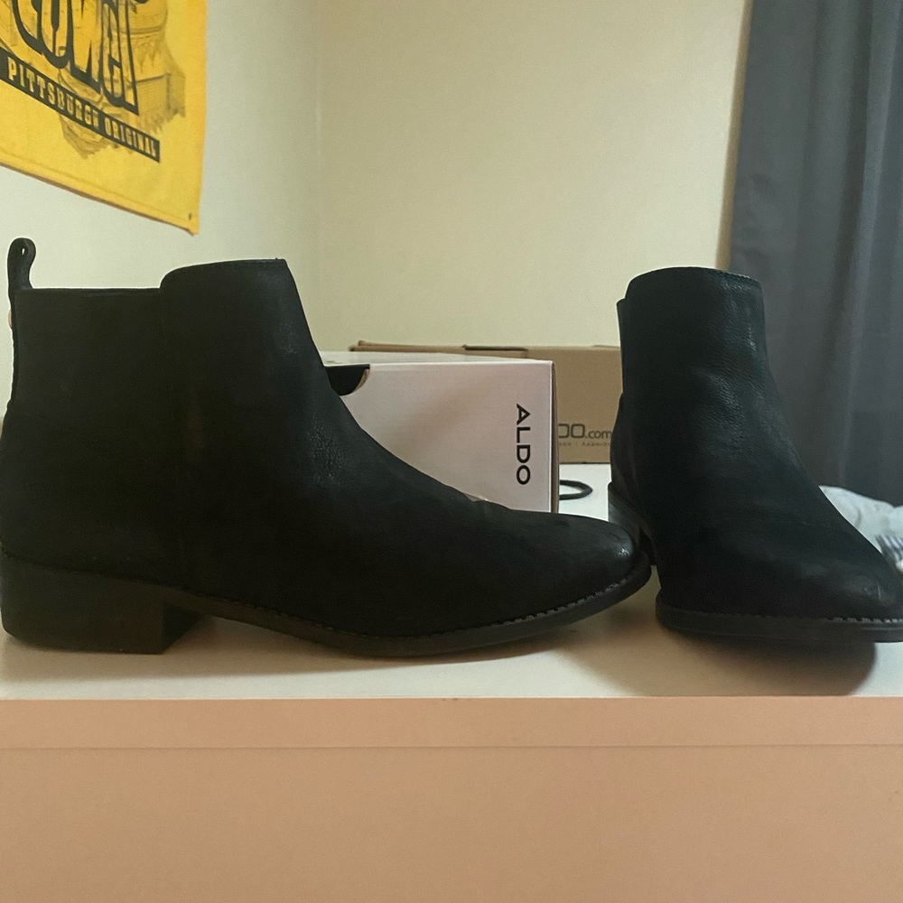 Also Astauma Black Leather Nubuck